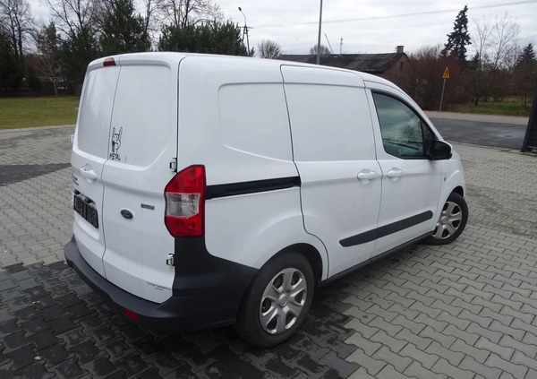 Ford Courier cena 27900 przebieg: 128000, rok produkcji 2016 z Gostynin małe 436